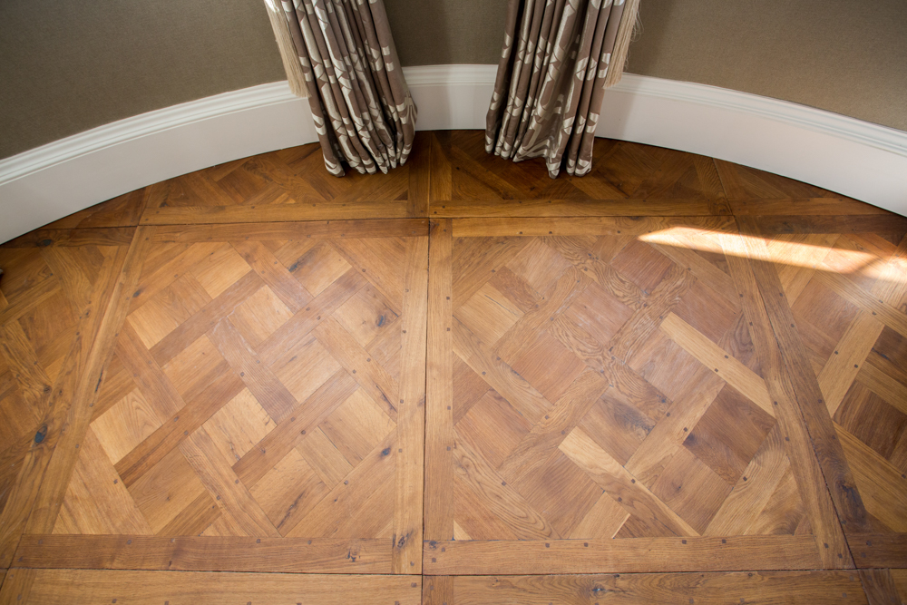 Oak Versailles panels parquet flooring